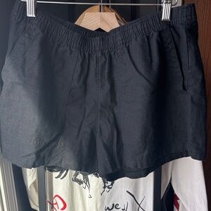linen Shorts-black